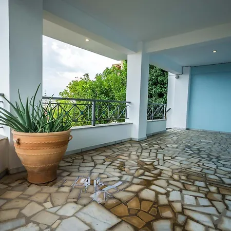 Magical Seaside Town Boutique Apts 1 Кипарисия