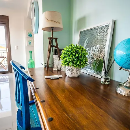 Апартаменты Magical Seaside Town Boutique Apts 1 Кипарисия