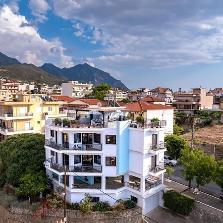 Magical Seaside Town Boutique Apts 1 Apartment