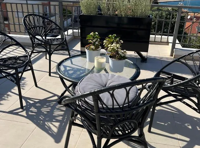 Διαμέρισμα Magical Seaside Town Boutique Apts 1