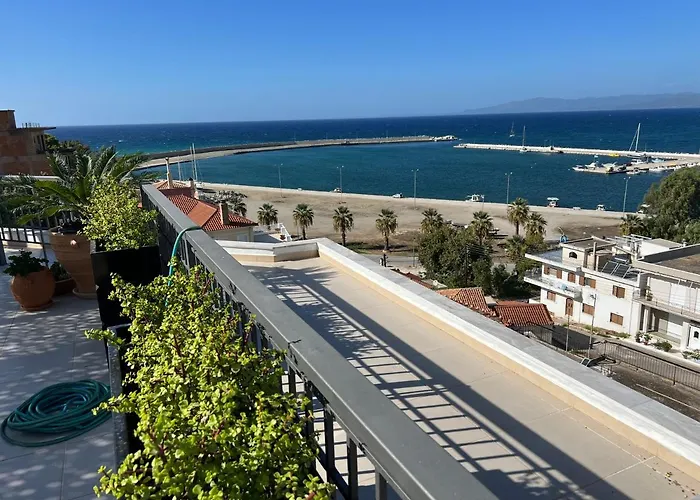 Magical Seaside Town Boutique Apts 1 * Κυπαρισσία