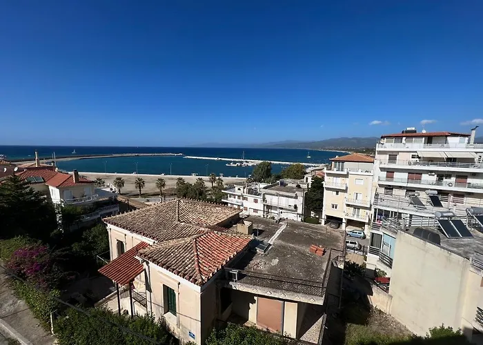 Magical Seaside Town Boutique Apts 1