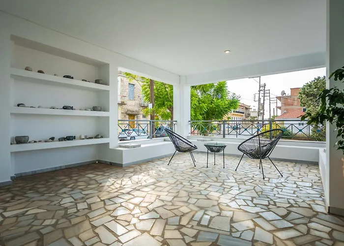 Magical Seaside Town Boutique Apts 1 * Kyparissia